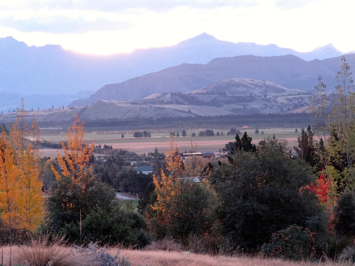 Mitchella Farm Apartment Wanaka Exterior photo